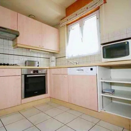 Comfortable Holiday In With Roof Terrace * شاتيل